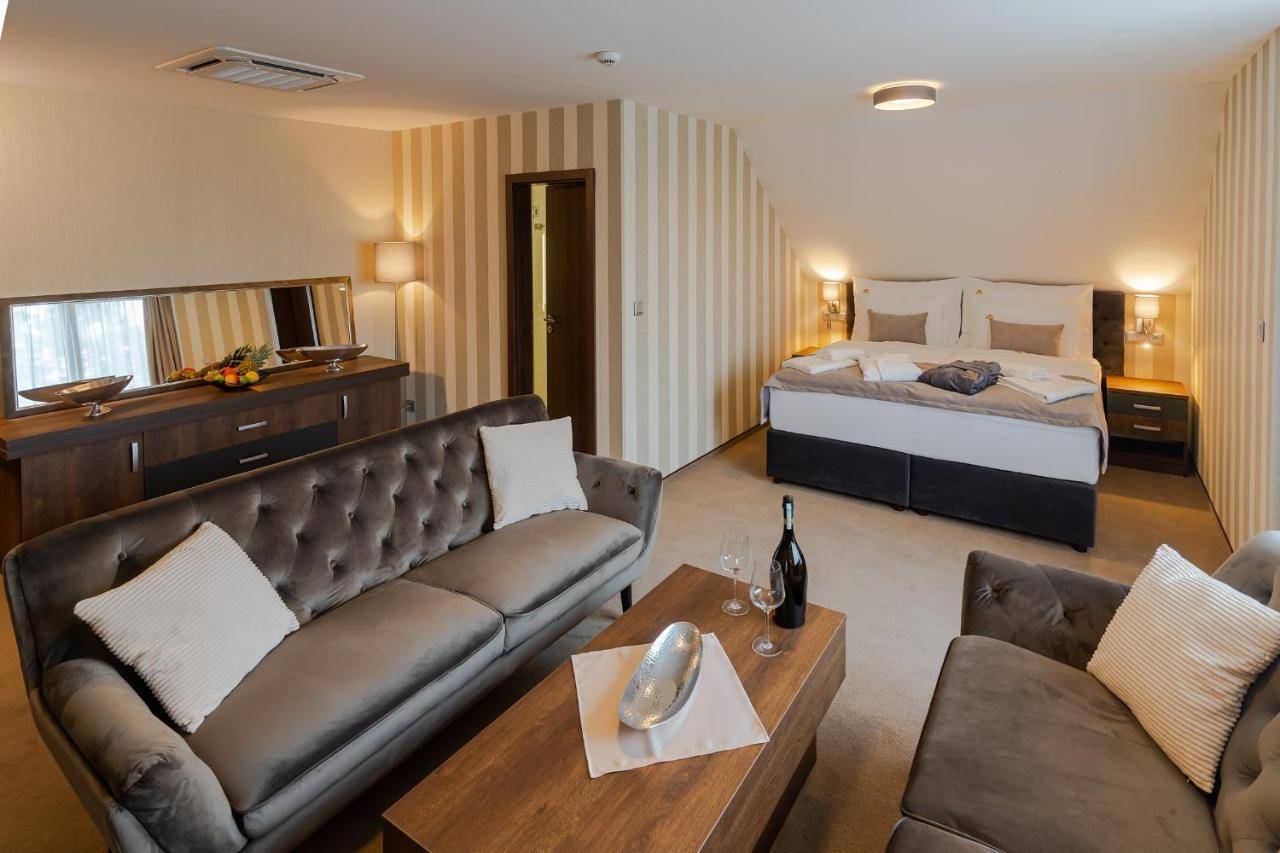 Hotel Demaenova **** 4*