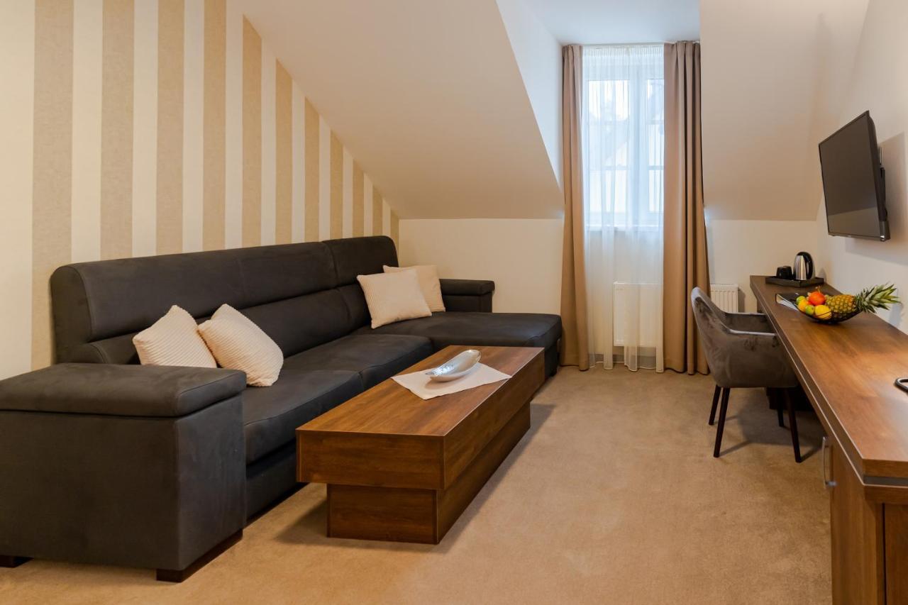 Hotel Demaenova **** 4*